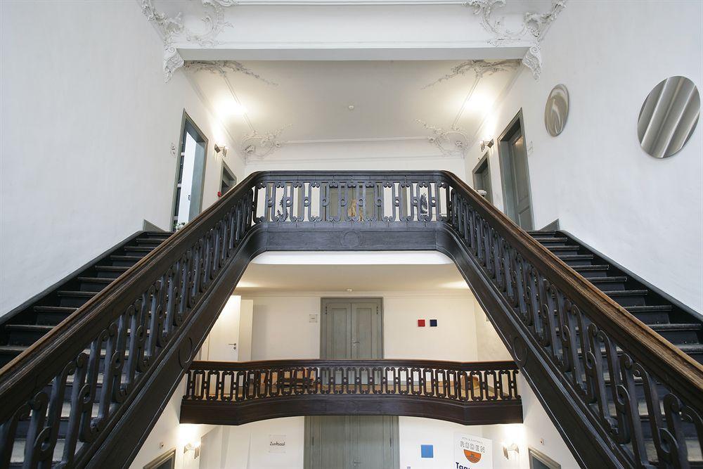 Boutique-Hotel Rueden Шафхаузен Экстерьер фото