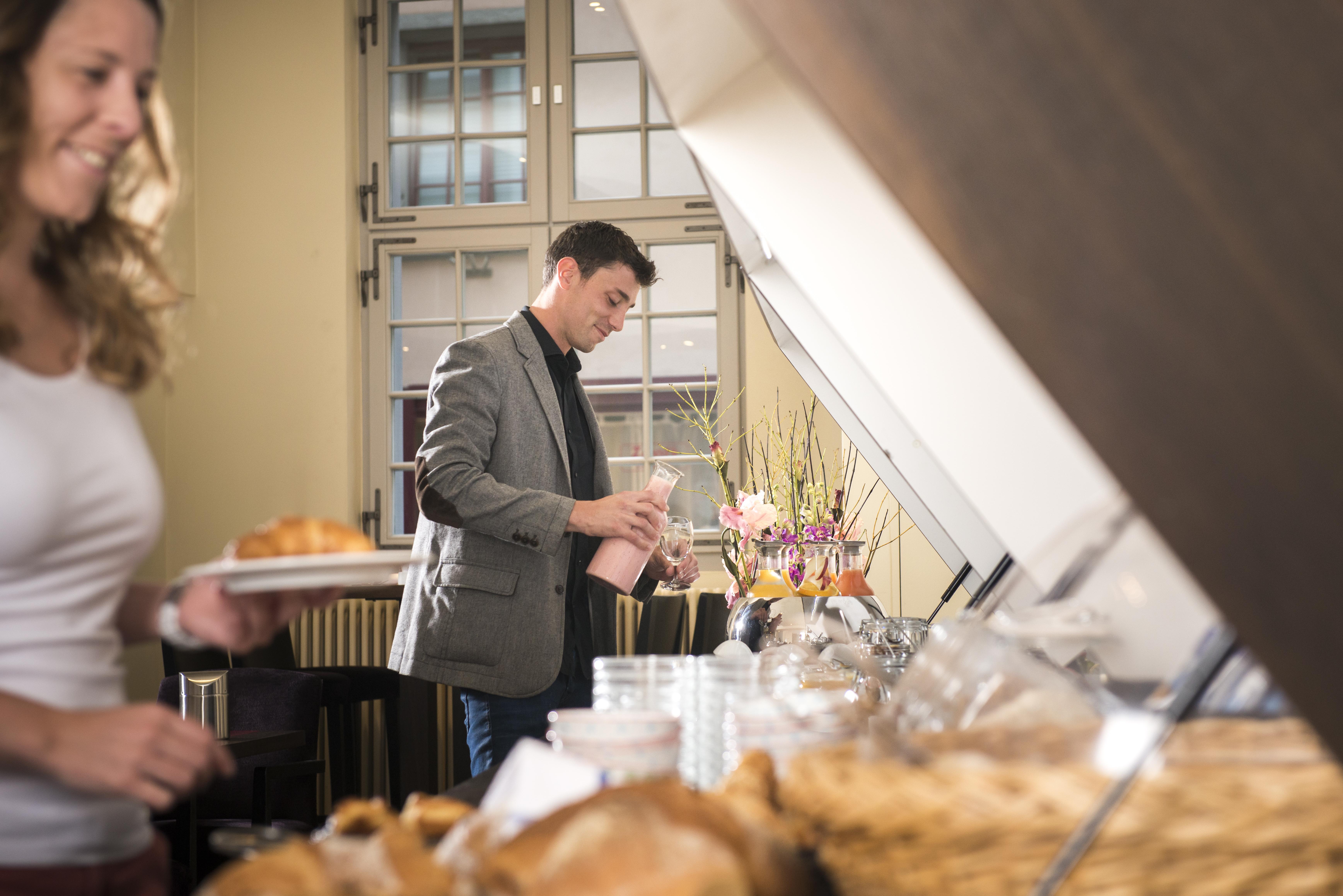 Boutique-Hotel Rueden Шафхаузен Экстерьер фото