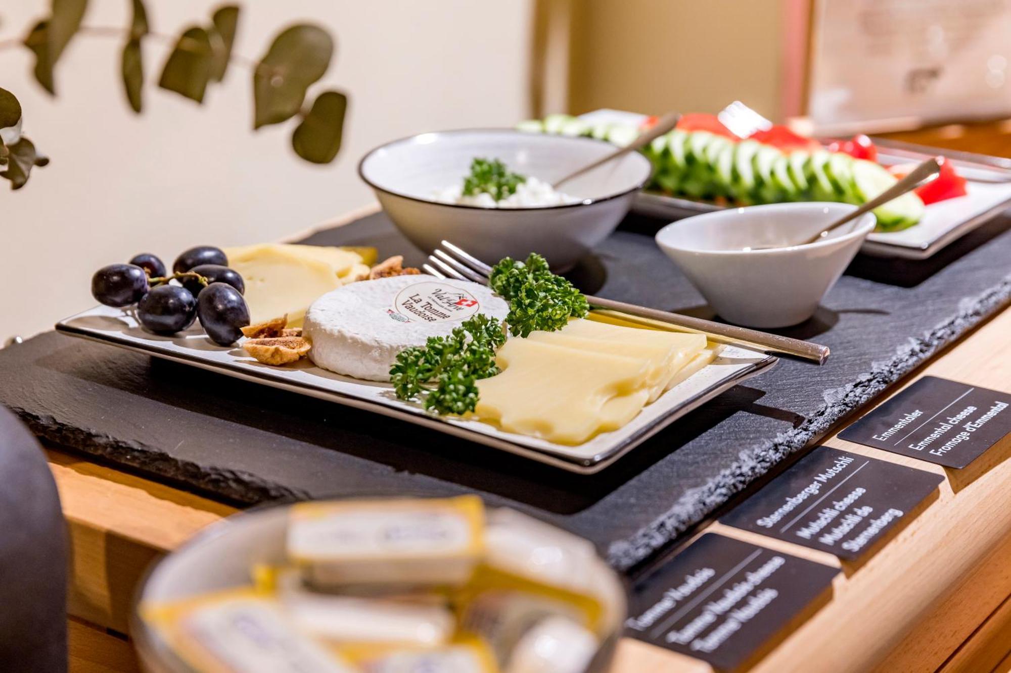 Boutique-Hotel Rueden Шафхаузен Экстерьер фото